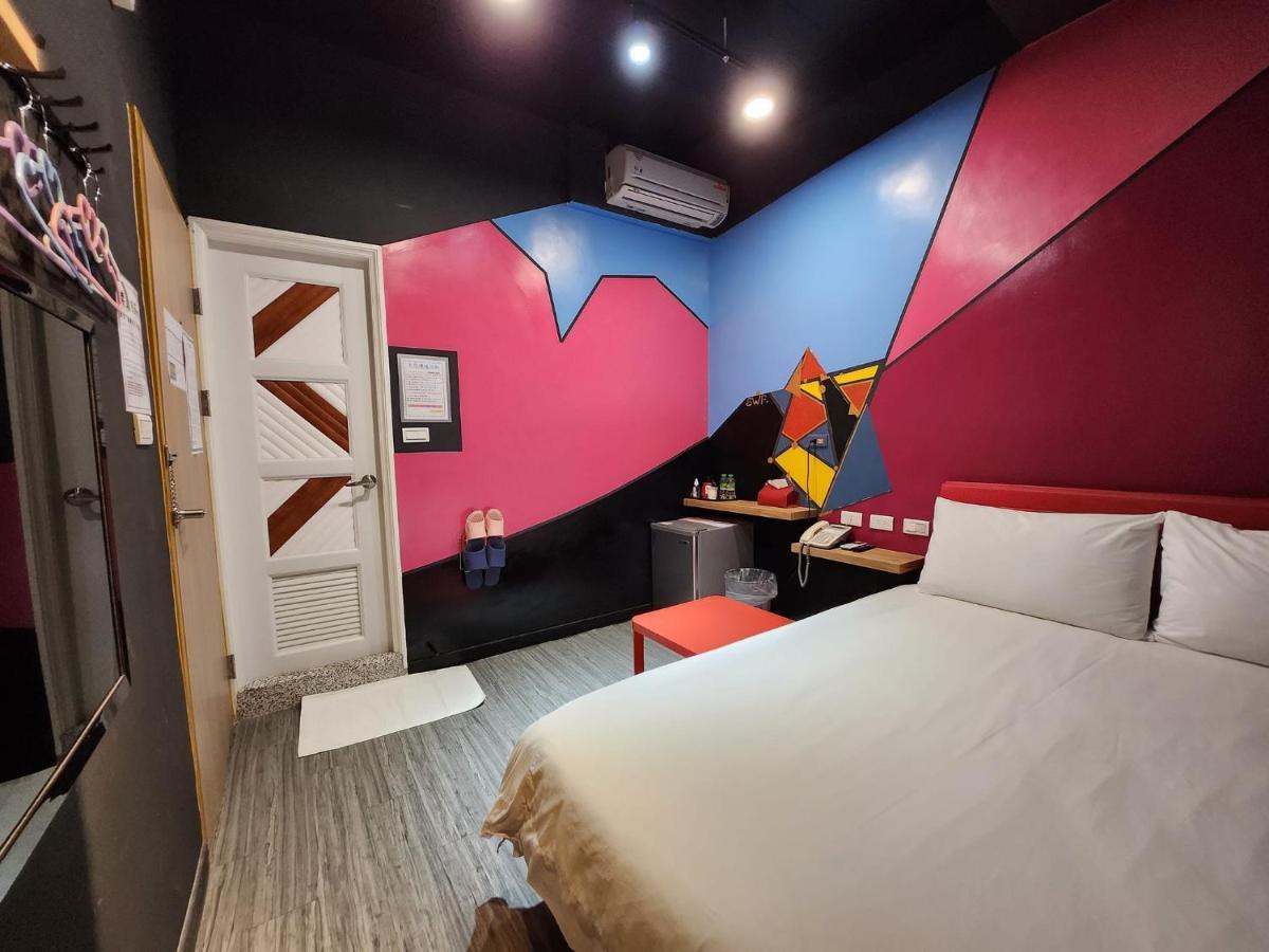 Swf淡水新五福旅館 Sinwufu Hotel Exterior foto